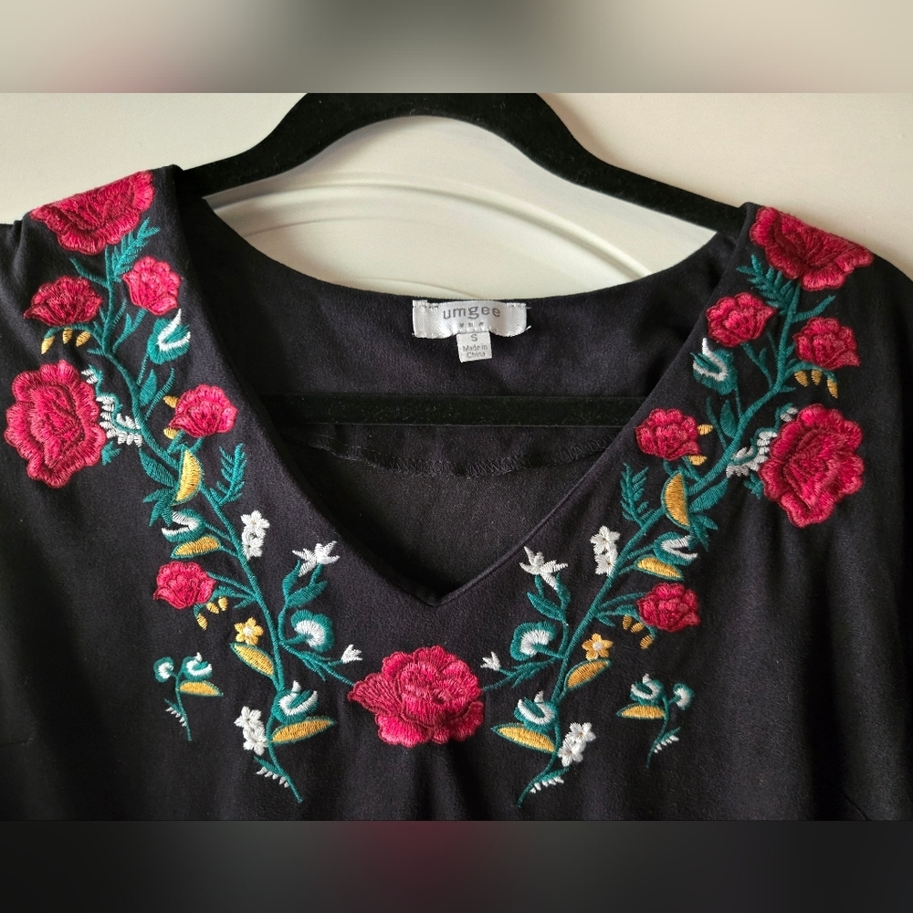 Umgee‎ Black Embroidered Floral Mini Dress Boho Western Ruffle Sleeve Small - Picture 3 of 7